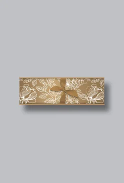 Outlet Lavender and Vanilla Scented Soap Bar and Candle Set Perfumaria