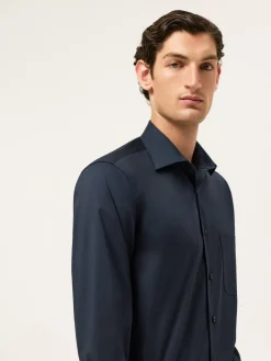 Discount Regular Fit Cotton Stretch Travel Shirt With Oxford Collar and Chest Pocket. Camisas Clássicas