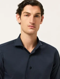 Online Slim Fit Cotton Stretch Travel Shirt With Dublin Collar Camisas Clássicas