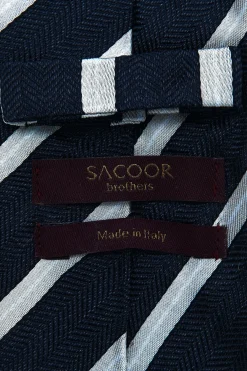 Outlet Striped Pattern Tie 100% Silk 8cm Gravatas